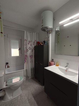 Piso en venta en Santa Rosa - Valdeolleros en Córdoba