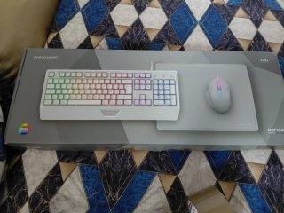 Pack de teclado+Raton + Alfombrilla Gaming