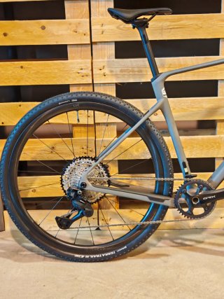 Cube Nuroad C:62 EX Talla L Human Cycles