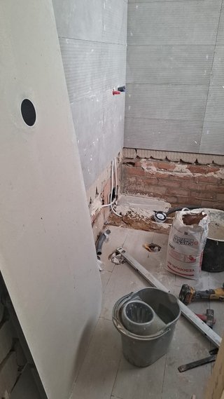 Manitas, chapuzas y obras