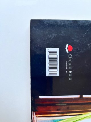 Libro lectura El retorn al planeta Terra.