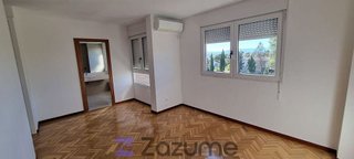 Piso en alquiler en La Paz en Madrid