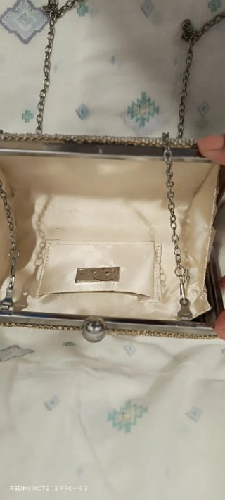 Bolso de fiesta con pedrería