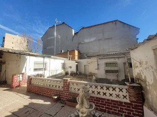 Casa en venta en Ciudad 70 en Coslada