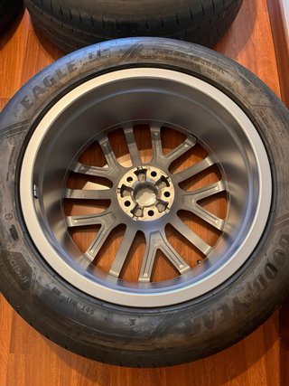 Llantas 19” y Neumáticos Maserati Grecale