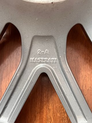 Llantas 19” y Neumáticos Maserati Grecale