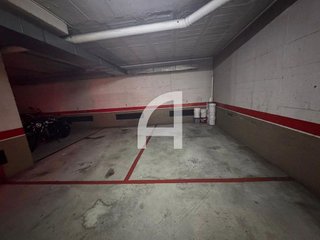 Garaje en venta en Calvario - Santa Rita en Vigo