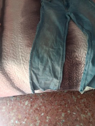 Pantalón vaquero Stradivarius azul