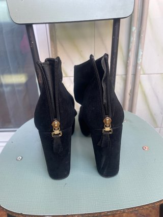 Botines tacón plataforma negros