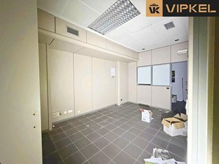 Local comercial en venta en Os Mallos - San Cristóbal en Coruña (A)