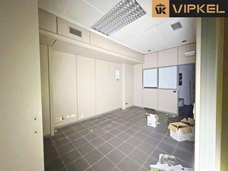 Local comercial en venta en Os Mallos - San Cristóbal en Coruña (A)