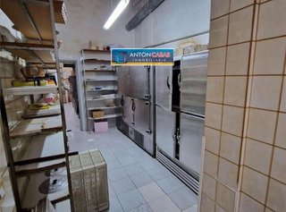 Local comercial en venta en Novelda