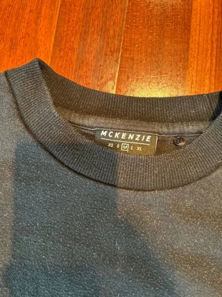 Sudadera McKenzie Negra