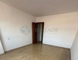 Piso en venta en La Paz en Villena