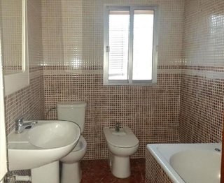 Casa adosada en venta en Cerro de Reyes en Badajoz
