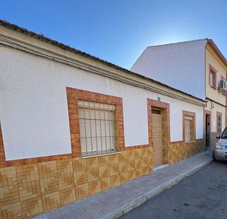Casa pareada en venta en El Poblado - Abulagar en Puertollano
