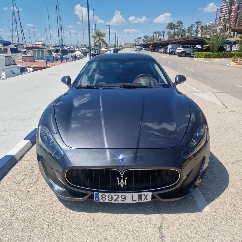 Maserati GranTurismo Stradale - foto 1