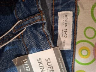 Pantalón tejano niña roto skinny 11-12 años