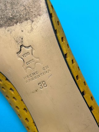 Zapatos de piel hechos a mano