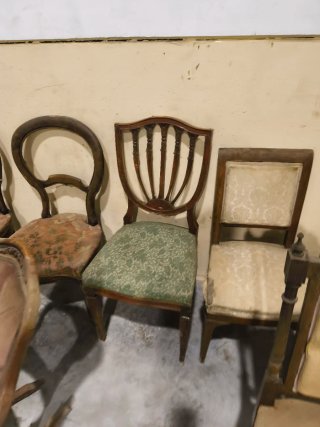 Regalo Lote Muebles Antiguos, libros, cuadros.urge