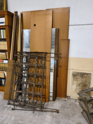 Regalo Lote Muebles Antiguos, libros, cuadros.urge