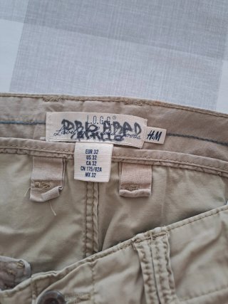 Pantalones cargo H&M beige talla 32