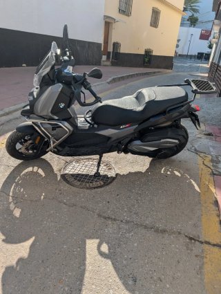 BMW C400X Maxi Scooter Negra/Gris