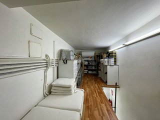 Local comercial en alquiler en Ensanche en Pamplona