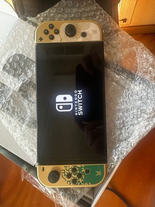 Nintendo Switch OLED Zelda Tears Kingdom