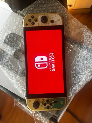 Nintendo Switch OLED Zelda Tears Kingdom