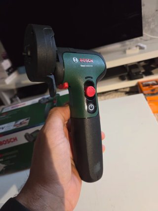 Multiherramienta Bosch a batería EasyCut&Grind