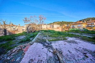 Terreno en venta en Crta. De la Sierra en Granada