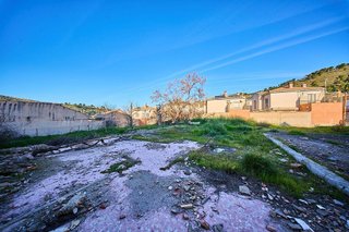 Terreno en venta en Crta. De la Sierra en Granada