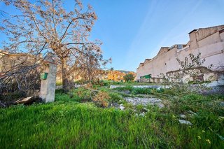 Terreno en venta en Crta. De la Sierra en Granada