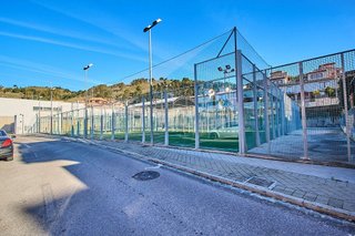 Terreno en venta en Crta. De la Sierra en Granada