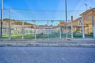 Terreno en venta en Crta. De la Sierra en Granada