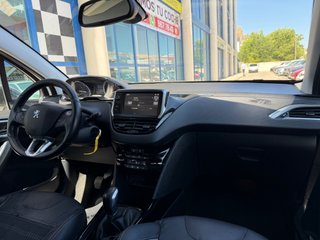Peugeot 2008 Allure 1.2 PureTech 110 S&S