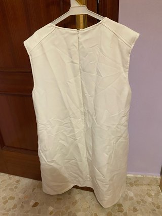 Vestido blanco de Sfera
