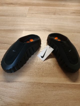 Nike Mind Talla 45 Negro