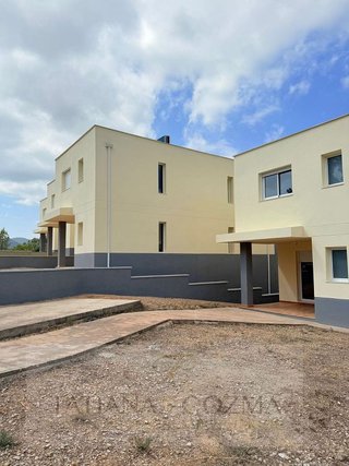 Chalet en venta en Las Pedrizas en Chiva