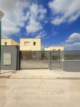 Chalet en venta en Las Pedrizas en Chiva