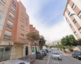 Piso en venta en Barrio Alto - San Félix - Oliveros - Altamira en Almería