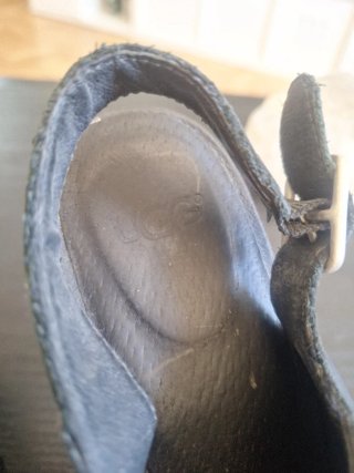 Sandalias UGG Tacon Alto Talla 39