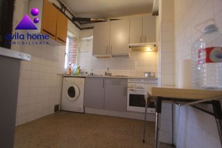 Piso en venta en Universidad en Ávila