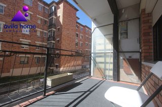 Piso en venta en Universidad en Ávila