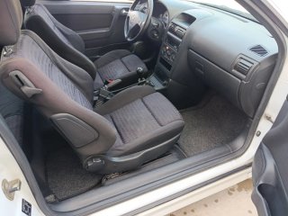 Opel Astra dti único dueño sport