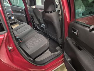 Peugeot 3008 2012