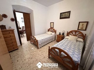Casa adosada en venta en Álora