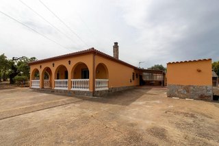 Casa rural en venta en Las Vaguadas - Urb. del Sur en Badajoz
