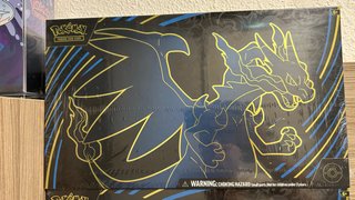 Pokemon TCG Caja Mega Charizard